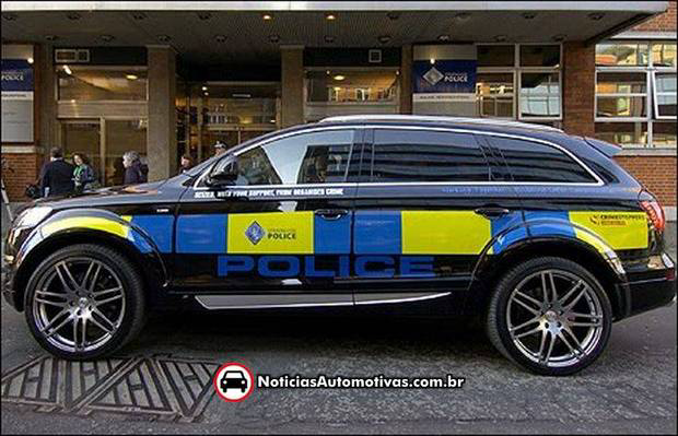 Audi Q7 SUV Police Car Na Escócia, Audi Q7 de uma quadrilha é transformada em carro policial