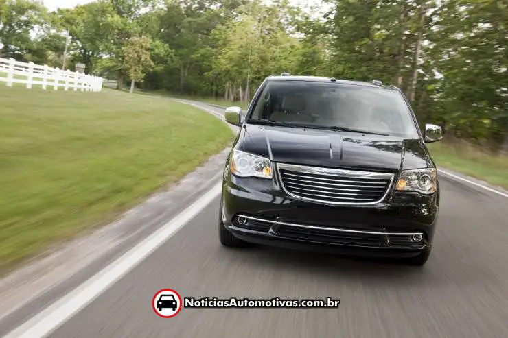 2009 Chrysler Town And Country Interior. Chrysler Town And Country 2011