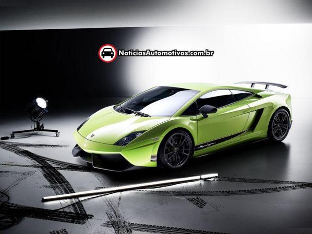 Lamborghini Gallardo LP570 4 Superleggera 1 Lamborghini Gallardo LP570 4 Superleggera é o irmão menor do Murcielago SV