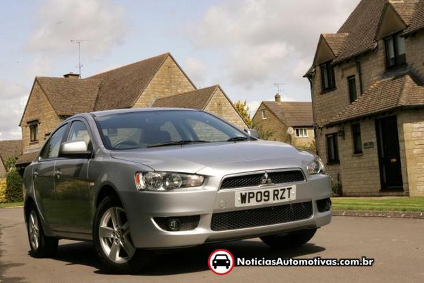 Mitsubishi Lancer 1.5 se reino unido 1 Exclusivo: Mitsubishi Lancer será vendido no Brasil dentro de um mês, com preços a partir de 79.990 reais