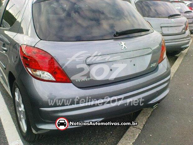 Peugeot 207 Facelift 1 Peugeot 207 2009 com facelift é flagrado