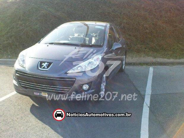 Peugeot 207 Facelift 2 Peugeot 207 2009 com facelift é flagrado