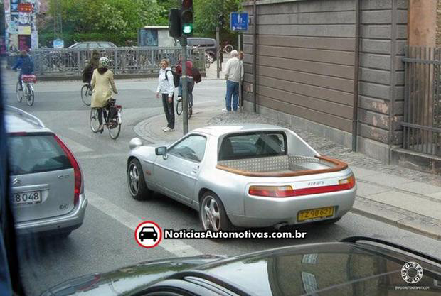 Porsche 928 GTS Pickup Truck Que tal um Porsche 928 Pickup?