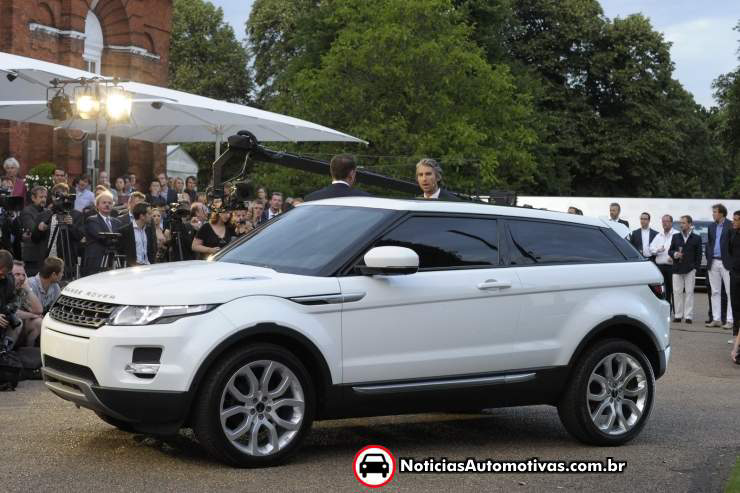  Range Rover Evoque poderá ter versão maior