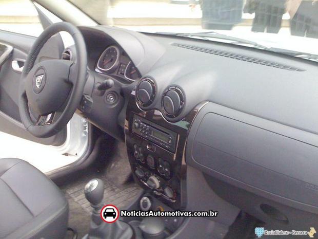 Renault Duster interior fotos 1 Renault Duster em fotos por dentro e por fora