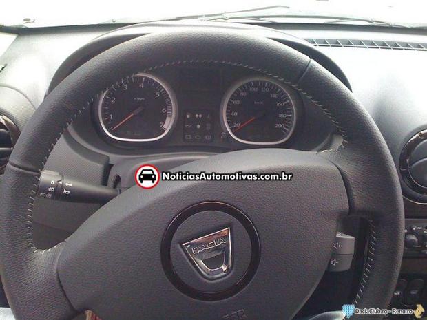 Renault Duster interior fotos 4 Renault Duster em fotos por dentro e por fora