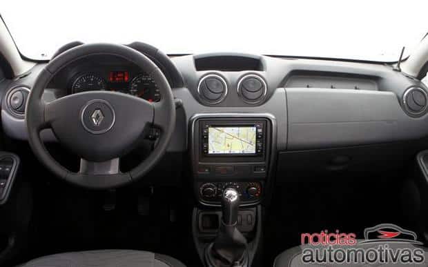 Sistema-multim%C3%ADdia-do-Renault-Duster-1.jpg