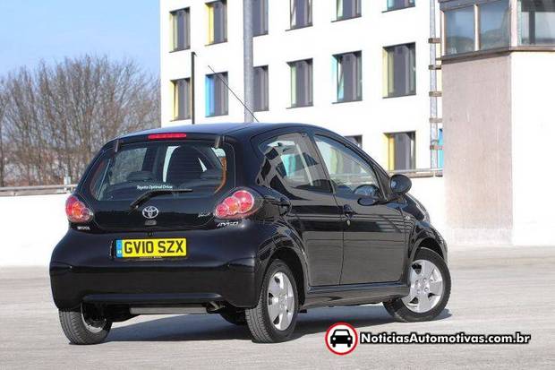 Toyota Aygo Black 2 Toyota Aygo Black   nova versão top de linha