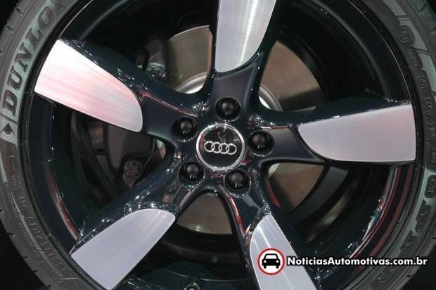 audi a4 3 0 tdi clean diesel quattro reune luxo e economia em frankfurt 5 Audi A4 3.0 TDI Clean Diesel Quattro reúne luxo e economia em Frankfurt