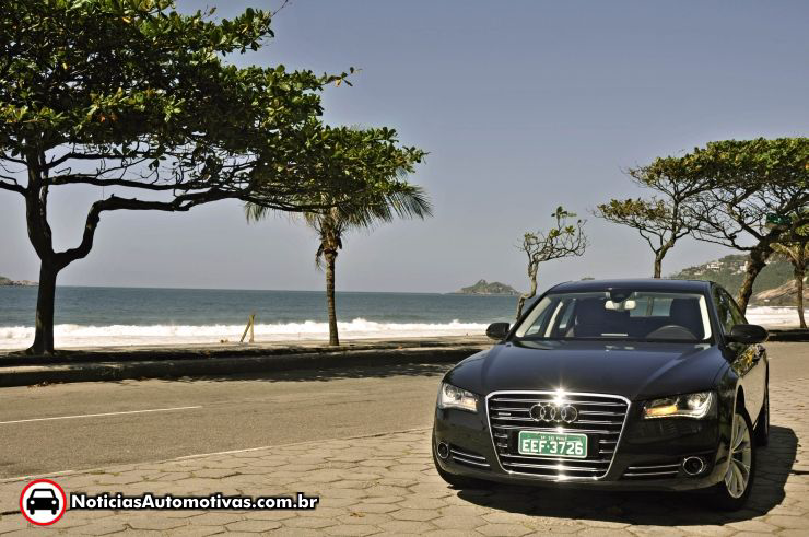  Novo A8 mantém a tradicional construção em alumínio e adiciona o máximo da tecnologia da Audi
