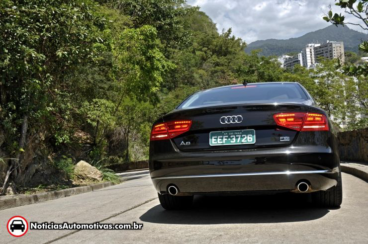  Novo A8 mantém a tradicional construção em alumínio e adiciona o máximo da tecnologia da Audi
