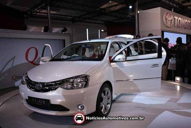auto expo 2010 imagens exclusivas do novo toyota etios 7 Auto Expo 2010: Imagens exclusivas para o NA do Toyota Etios Concept!