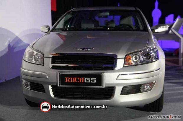 chery apresenta oficialmente riich g5 o novo seda medio da marca chinesa 2 Chery apresenta oficialmente Riich G5, o novo sedã médio da marca chinesa