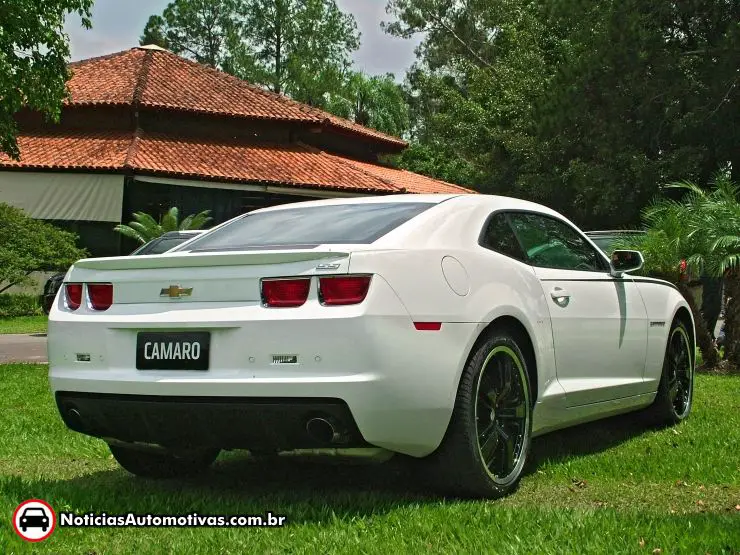  GM dobra pedidos de Camaro para o Brasil em 2011