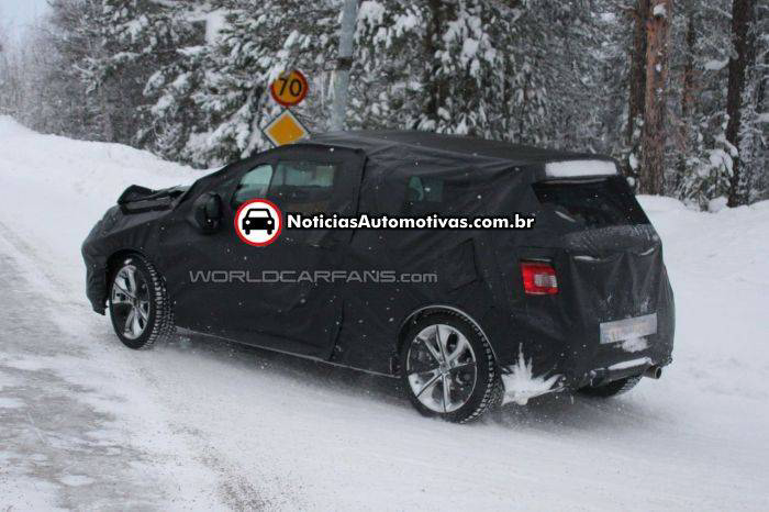 citroen-ds3-tres-portas-flagra citroen ds3 tres portas flagra 3 Segredo: Citroen DS3 em versão hatch de três portas é flagrado