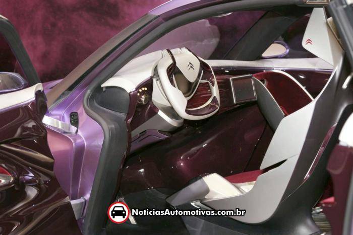 Citroen REVOLTe Hybrid Concept detalhes oficiais no lançamento em Frankfurt citroen revolte hybrid concept frankfurt 4 Citroen REVOLTe Hybrid Concept detalhes oficiais no lançamento em Frankfurt