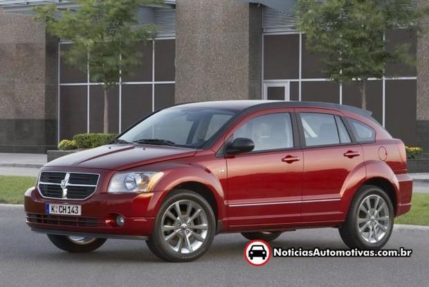 dodge caliber 2010 recebe novo interior e motor diesel 2 2 litros 1 Dodge Caliber 2010 recebe novo interior e motor diesel 2.2 litros