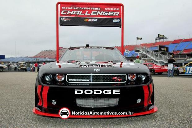 dodge challenger nascar 1 Dodge Challenger NASCAR Nationwide Series é apresentado