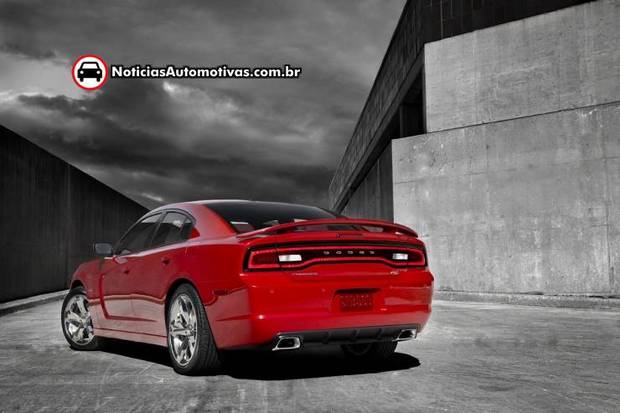 dodge charger 2011 primeiras 2 Dodge Charger 2011 aparece em primeiras imagens oficiais