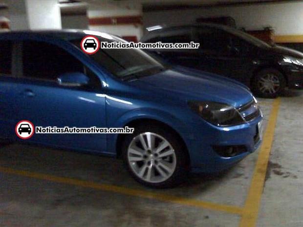 exclusivo leitor flagra novo vectra gt x next edition em garagem 3 Exclusivo: Leitor flagra Novo Vectra GT X Next Edition em garagem!