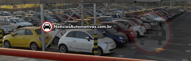 fiat 500 encalhados fabrica 4 Importados aumentam estoques de nacionais e forçam linhas a parar