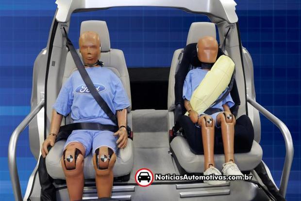 Ford apresenta o primeiro cinto de segurança inflável do mundo ford airbag cinto seguranca 2 Ford apresenta o primeiro cinto de segurança inflável do mundo
