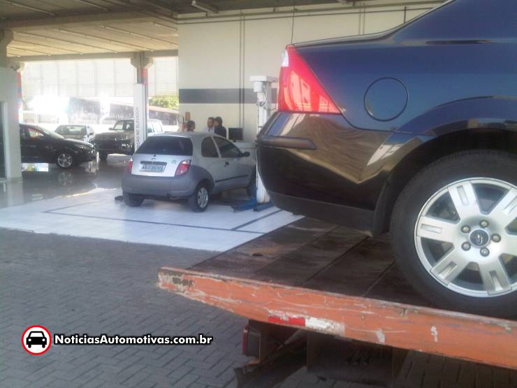 Concessionária Ford de Recife se nega a fazer manutenção em modelos com mais de cinco anos de uso ford mondeo 2004 concessionaria Concessionária Ford de Recife se nega a fazer manutenção em modelos com mais de cinco anos de uso