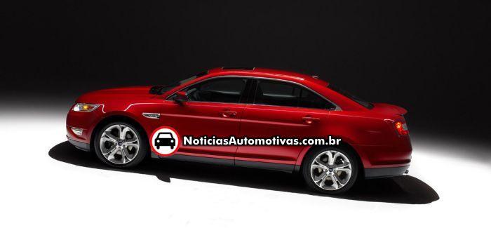 ford taurus sho 2010 2 Ford Taurus SHO 2010 é revelado, modelo esportivo tem motor 3.5 V6 de 365 cavalos