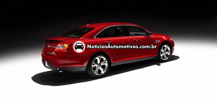 ford taurus sho 2010 3 Ford Taurus SHO 2010 é revelado, modelo esportivo tem motor 3.5 V6 de 365 cavalos