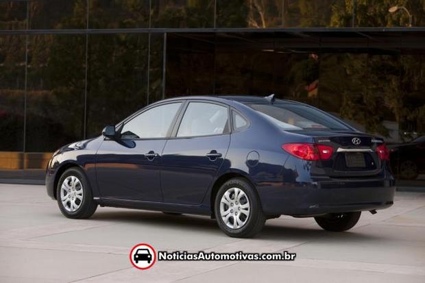 Hyundai Elantra Blue, feito para ser econômico, custará 14.145 dólares nos EUA hyundai elantra blue 2 Hyundai Elantra Blue, feito para ser econômico, custará 14.145 dólares nos EUA