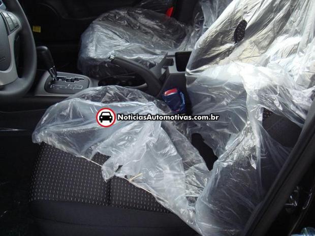 Hyundai i30: leitor do NA nos envia fotos detalhadas do carro e também das notas fiscais, com valores hyundai i30 fotos leitor 12 Hyundai i30: leitor do NA nos envia fotos detalhadas do carro e também das notas fiscais, com valores