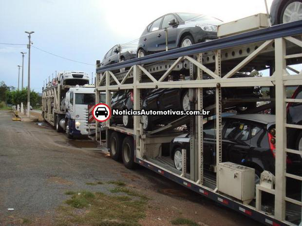 Hyundai i30: leitor do NA nos envia fotos detalhadas do carro e também das notas fiscais, com valores hyundai i30 fotos leitor 4 Hyundai i30: leitor do NA nos envia fotos detalhadas do carro e também das notas fiscais, com valores