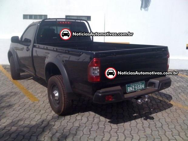 Leitor flagra picape que sucederá a atual Chevrolet S10 no Piauí! leitor flagra picape que sucedera a atual chevrolet s10 no piaui 5 Leitor flagra picape que sucederá a atual Chevrolet S10 no Piauí!