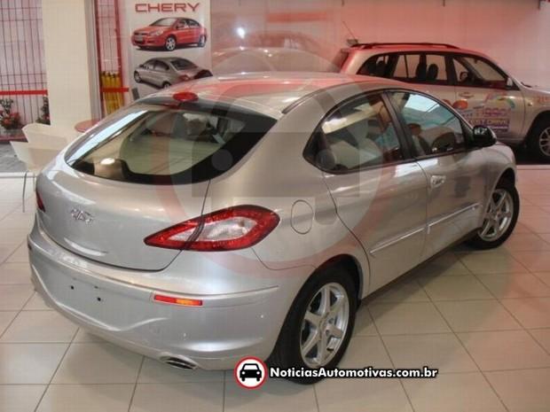 Matéria NA: Andamos no Chery Cielo materia na andamos no chery cielo 2 Matéria NA: Andamos no Chery Cielo