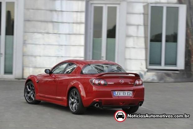 mazda anuncia oficialmente o lancamento da versao renovada do rx 8 na europa 2 Mazda anuncia oficialmente o lançamento da versão renovada do RX 8 na Europa