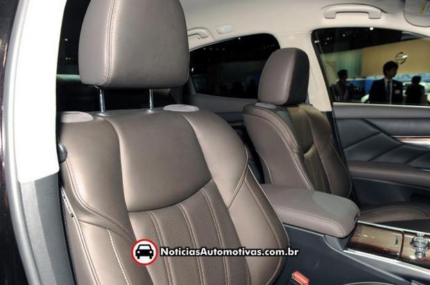 nissan fuga 2010 toquio 6 Nissan Fuga 2010 ficou mais elegante