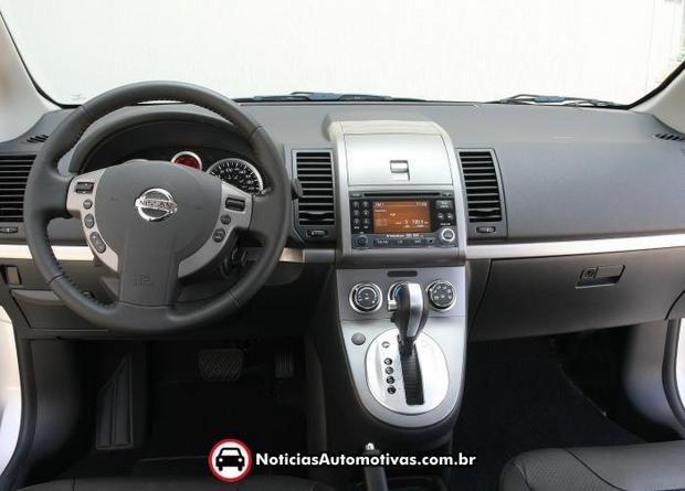 nissan sentra flex 2010 5 Nissan Sentra 2010 ganha retoques e tem preços reduzidos, começando em 53.990 reais