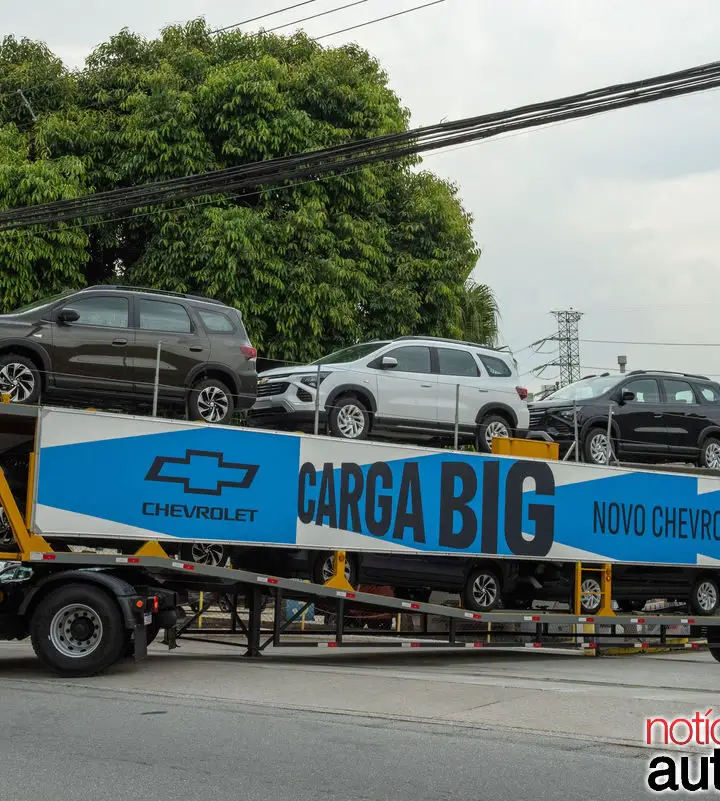 Nova Chevrolet Spin Tem Produ O Iniciada E Chega At O Fim De Mar O