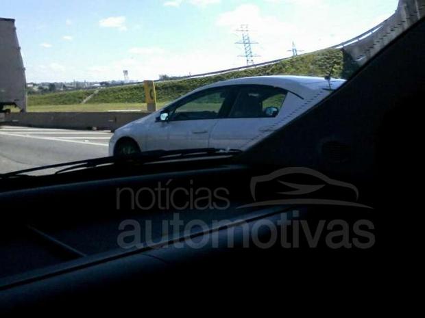 novo civic 2012 flagra exclusivo brasil 5 Novo Civic 2012: flagramos o modelo em testes no Brasil