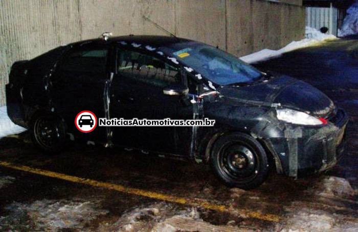  Novo Ford Fiesta 2011 em versão americana é flagrado!