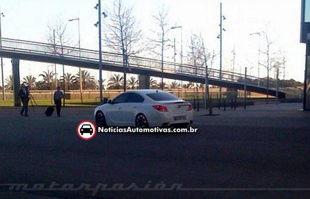 opel insignia opc v6 biturbo flagra 2 Segredo: novo Opel Insignia OPC Bi Turbo V6 flagrado sem nada de camuflagem!