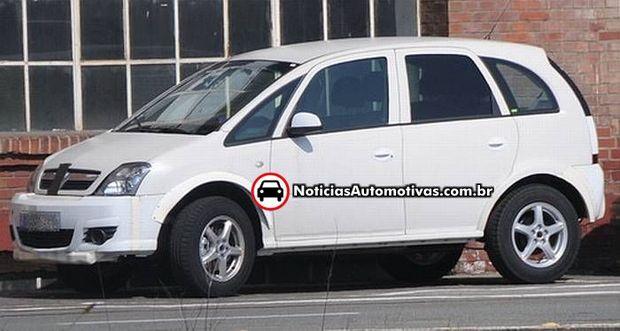 opel meriva 2011 branca tracao integral flagra Segredo: Opel Meriva 2011 deverá ter opção de tração integral