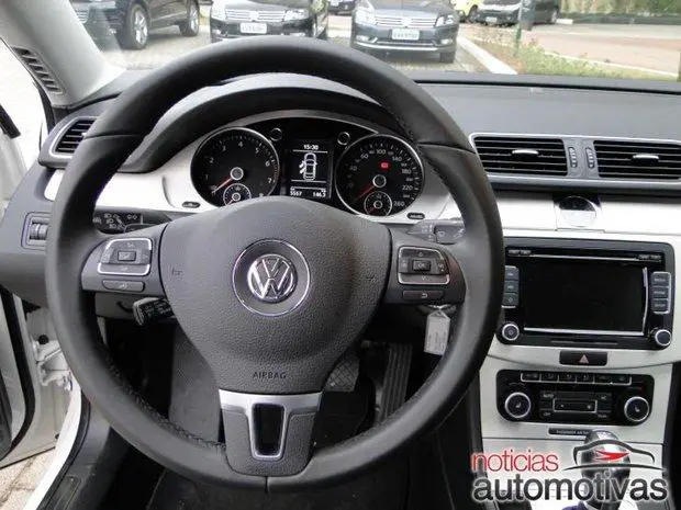 passat 2012 teste 9 Lançamento Passat 2012: Andamos no novo sedã topo de linha da Volkswagen