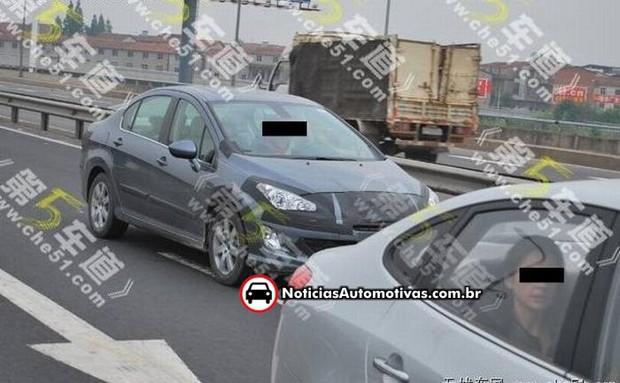 Peugeot 308 Sedan é flagrado na China peugeot 308 sedan e flagrado na china 2 Peugeot 308 Sedan é flagrado na China