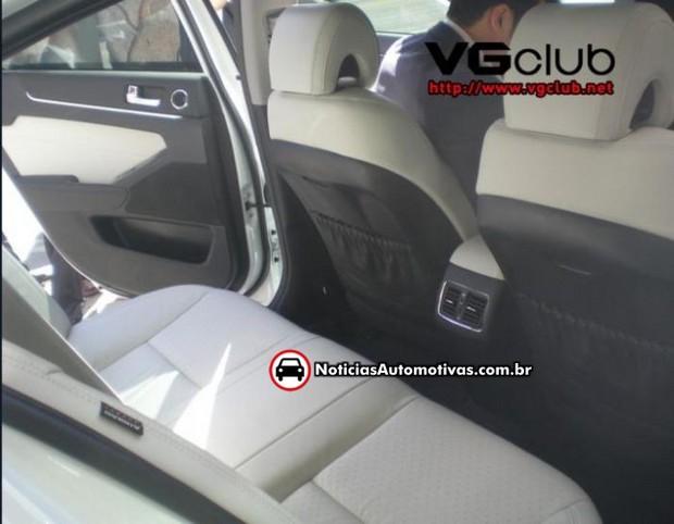 Primeiras imagens do interior do Novo Kia Cadenza 2010 primeiras imagens do interior do novo kia cadenza 2010 5 Primeiras imagens do interior do Novo Kia Cadenza 2010