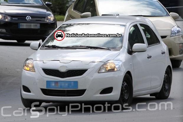 toyota-prepara-yaris-2012-na-europa-1.jpg