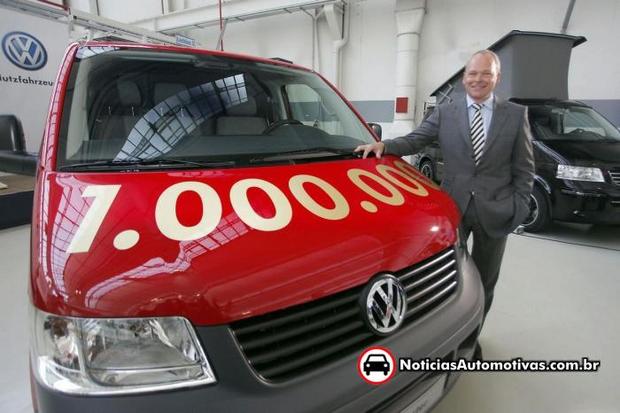 volkswagen t5 milhao 2 Volkswagen T5 chega a um milhão de unidades produzidas