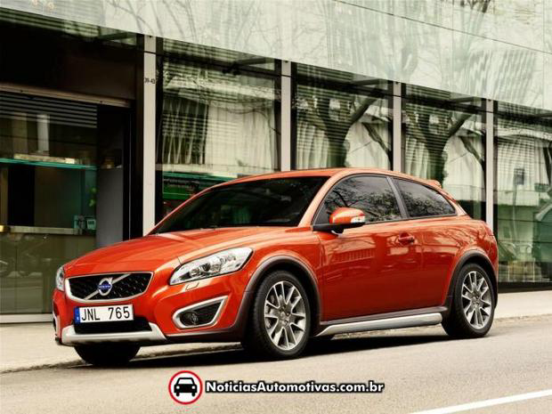 volvo c30 2010 facelift 1 Novo Volvo C30 vai ser lançado no Brasil em abril