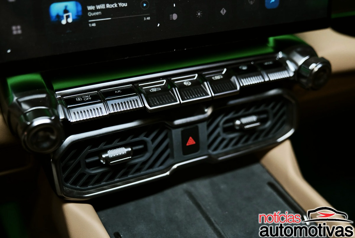 chery kp31 interior (2)