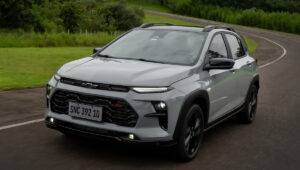 chevrolet sonic 2027 3